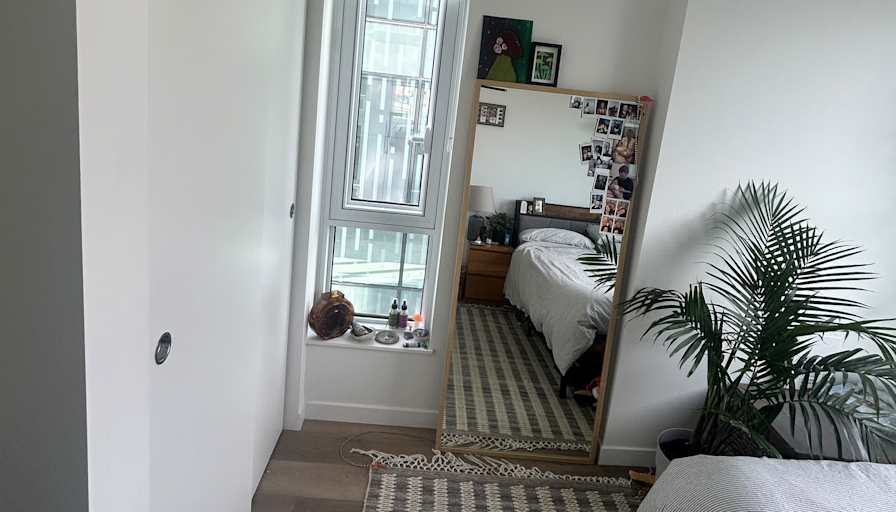 Ricki's room