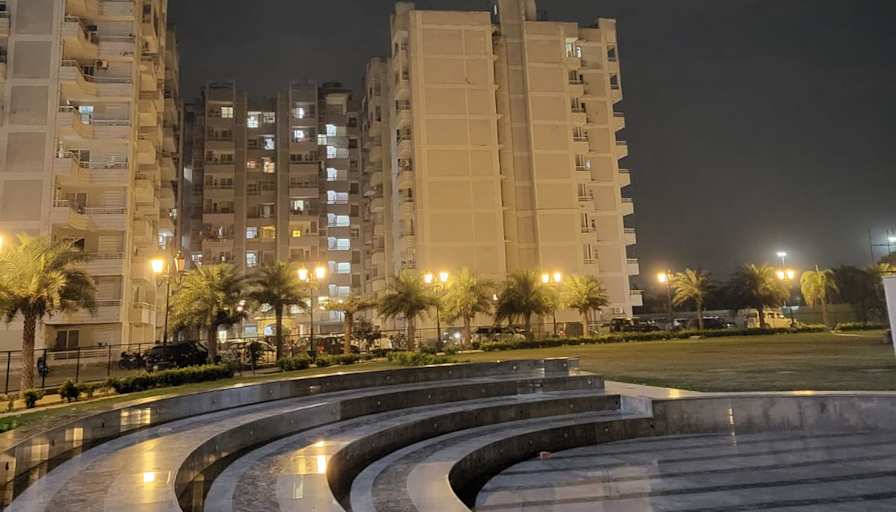 Sharad Rustagi's room