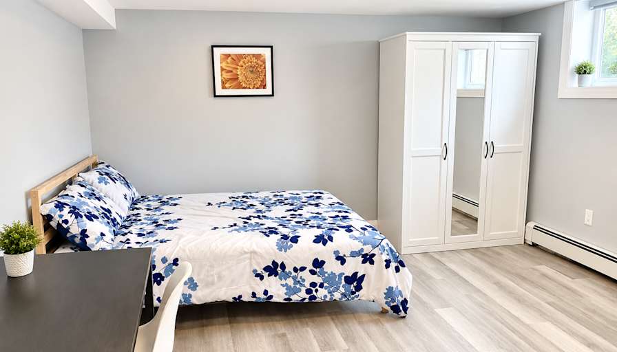 Rachid's room