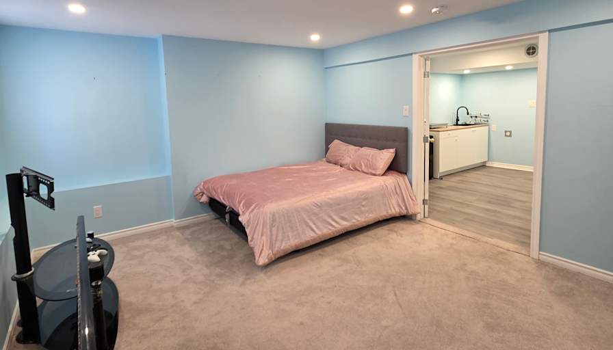 Japheth's room