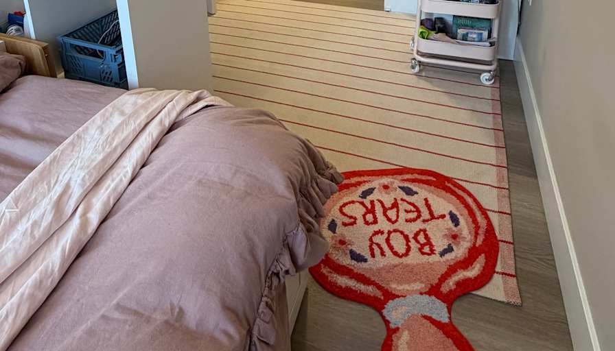 Cayley's room