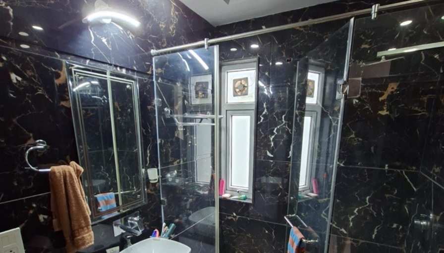 Vivek's room