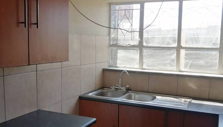 Ina Tellis's room