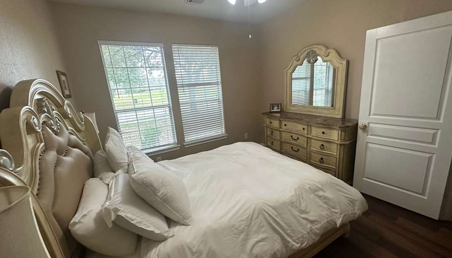 yuraima diaz's room