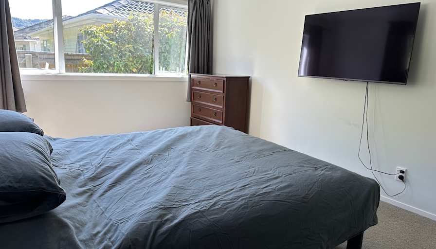 Tony's room
