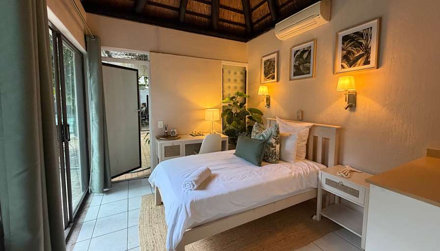 YouRooms's room