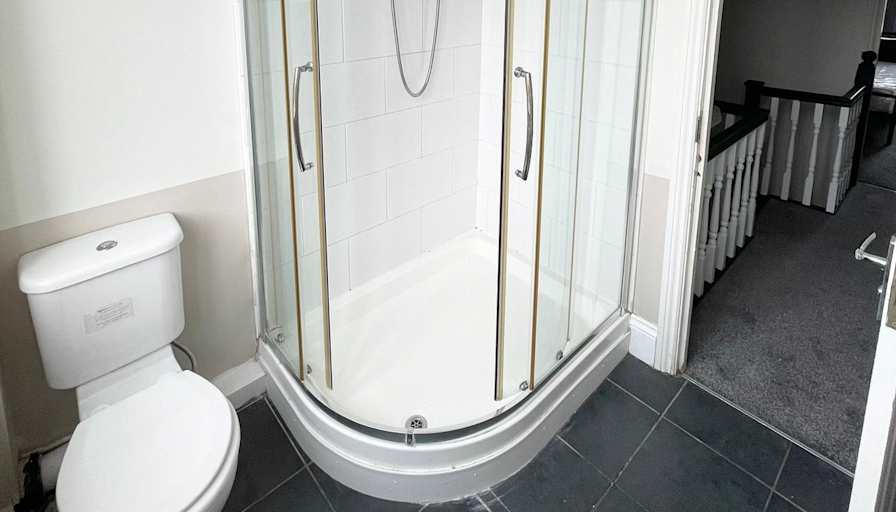 Upper Residence Property Ltd.'s room