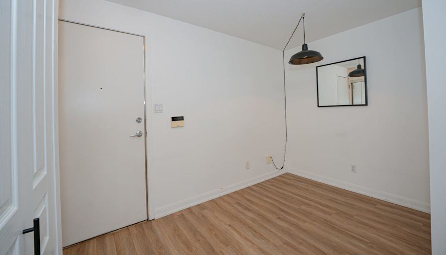 swati v aggarwaal's room