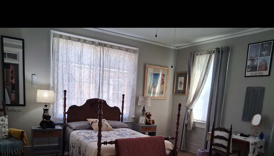 Brenda Joyce Lindsay-earle's room