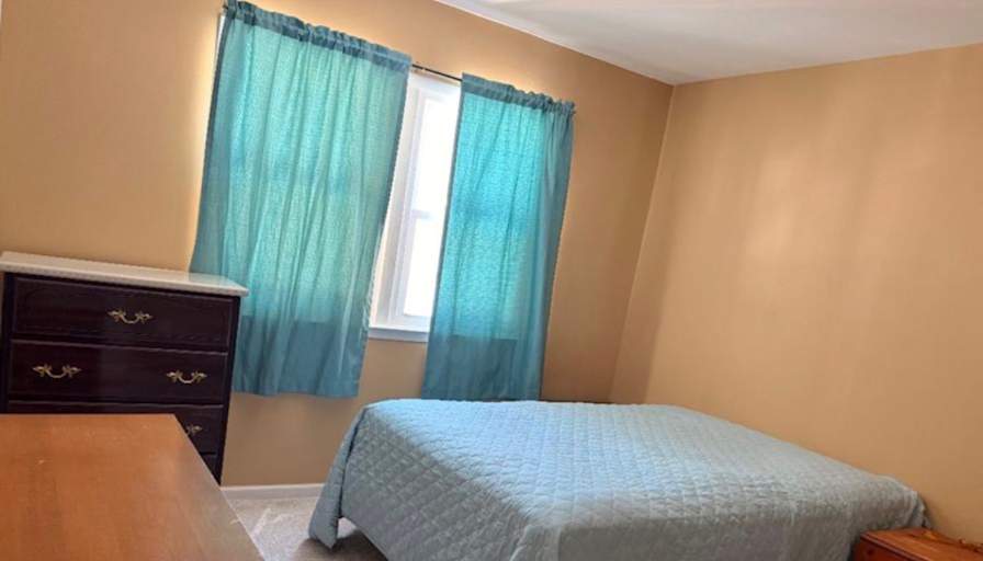 CECE's room