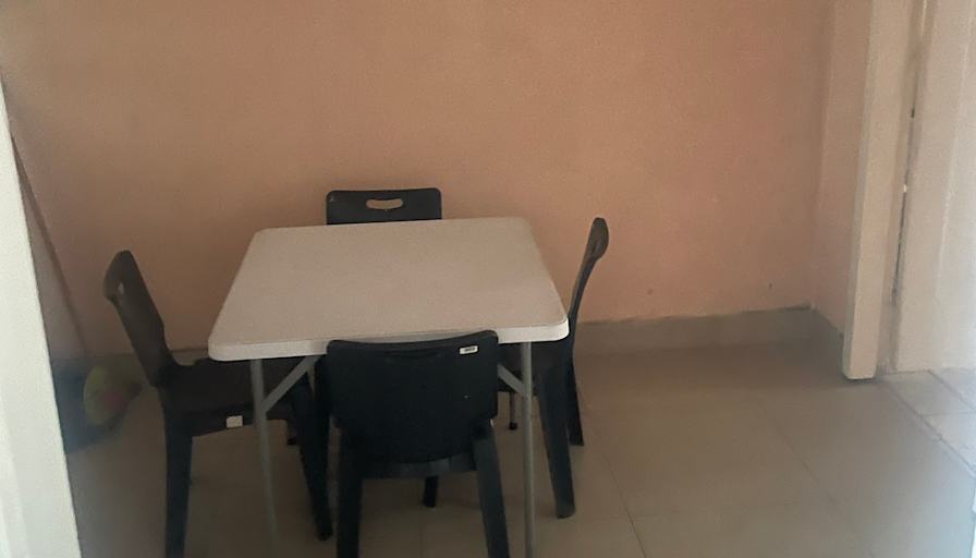 Mtho Magwaza's room
