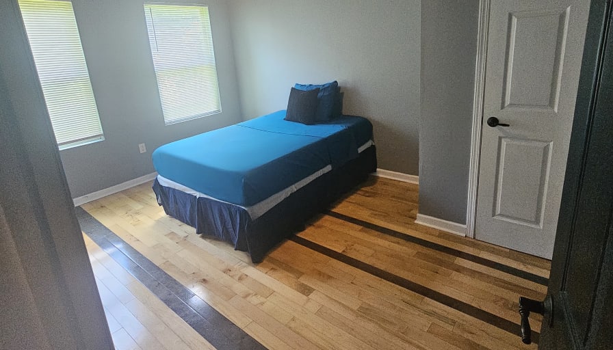 CL&C Property Management and Consulting's room
