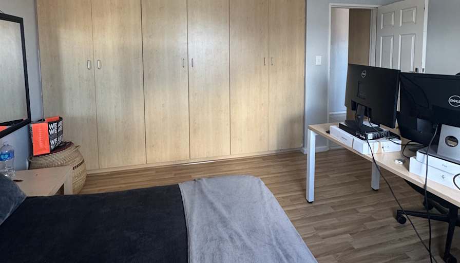 Ronard's room