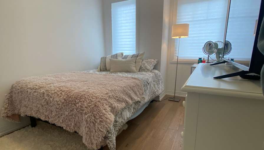 Stephanie's room