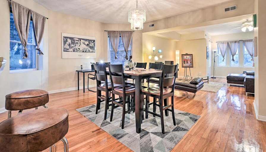 European Home - Roommate Needed's room