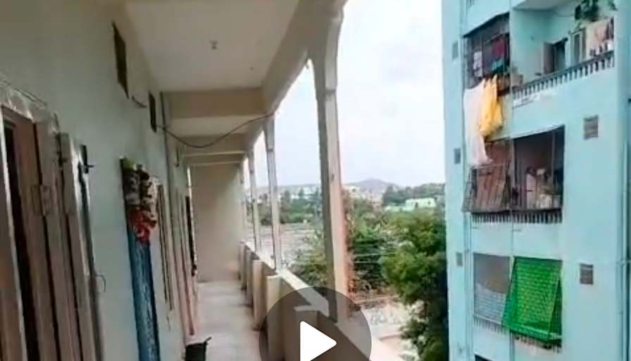 abhijeet shalgaonkar's room