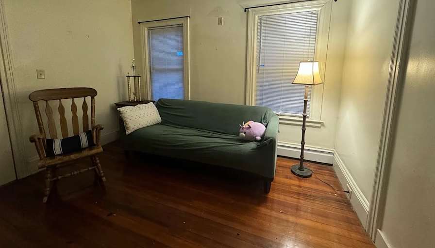Allixander's room