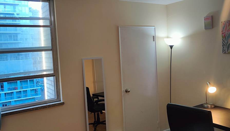 Akshay's room