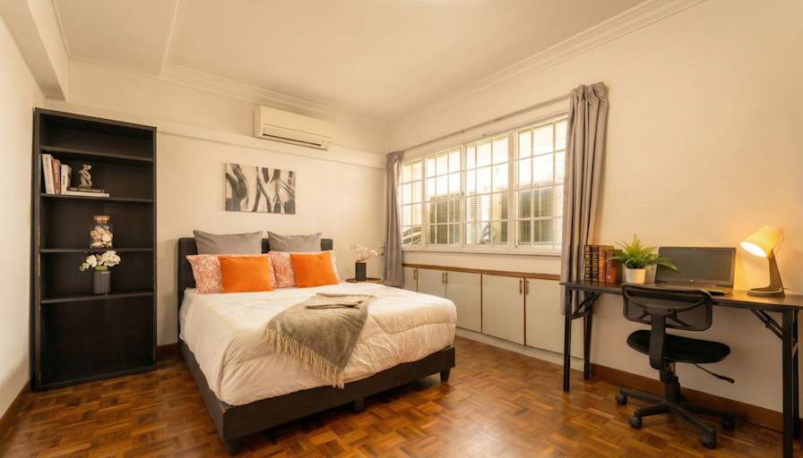 Mark's room