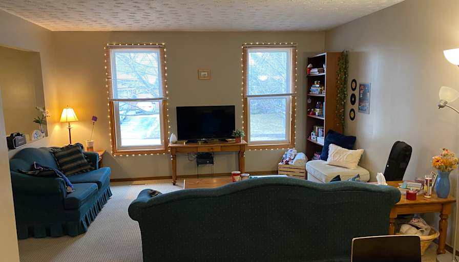 Thorold, ON's room