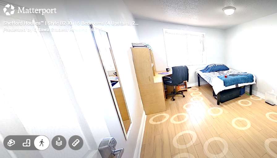 Aymane Nouichi's room