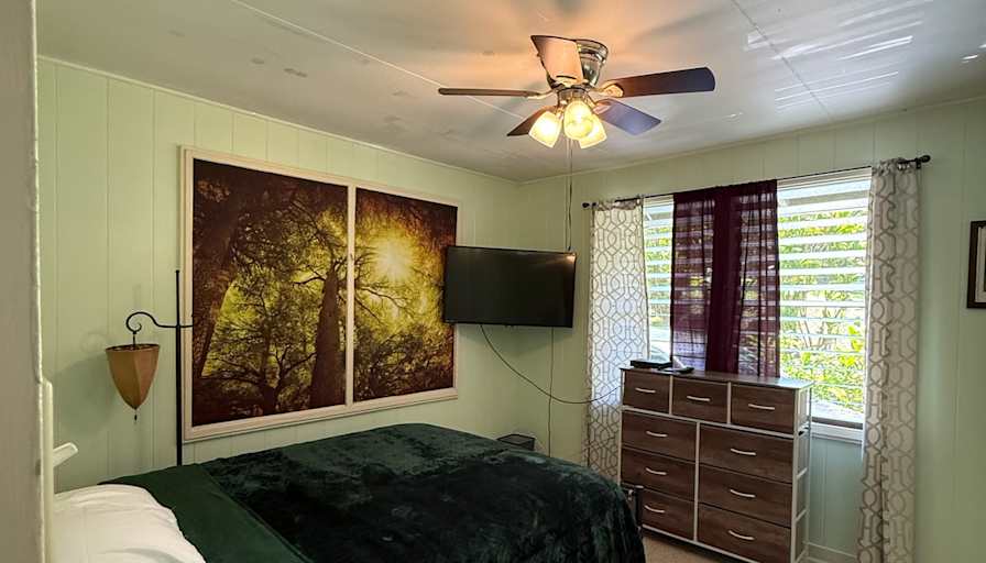 Kahu Lynn's room