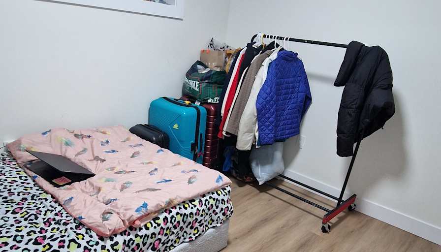 Asiya's room