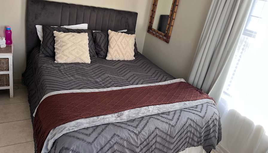Luzanne's room