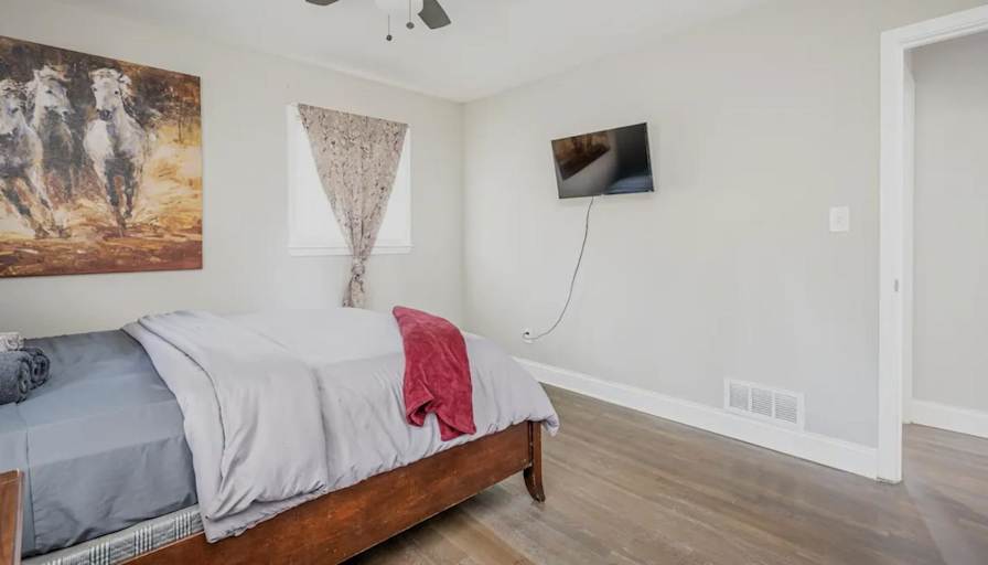 PadSplit's room