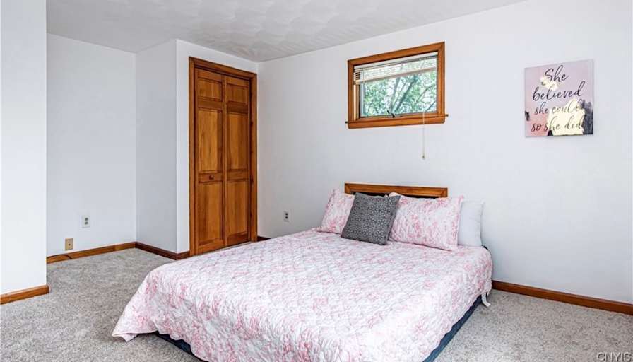 Mustapha's room