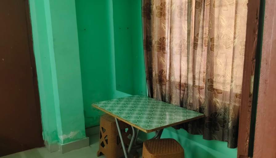 Asif's room