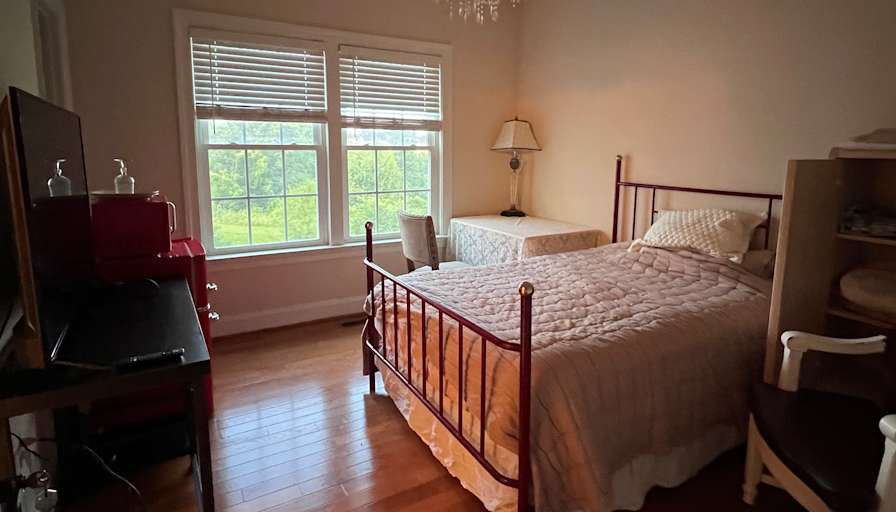 May’s House's room