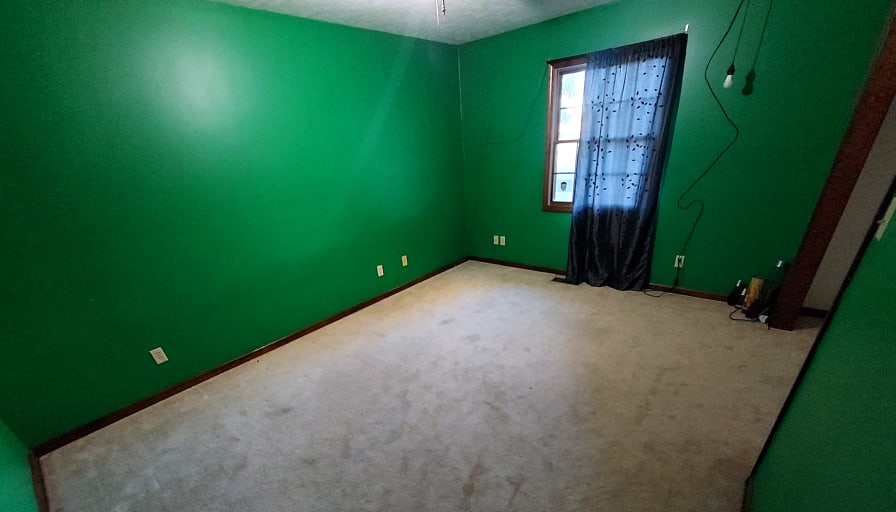 Nym's room