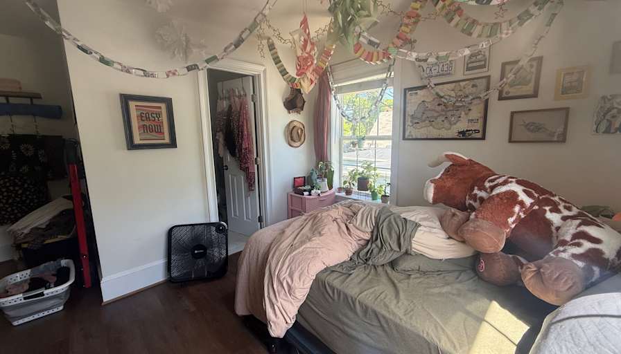 Mack's room