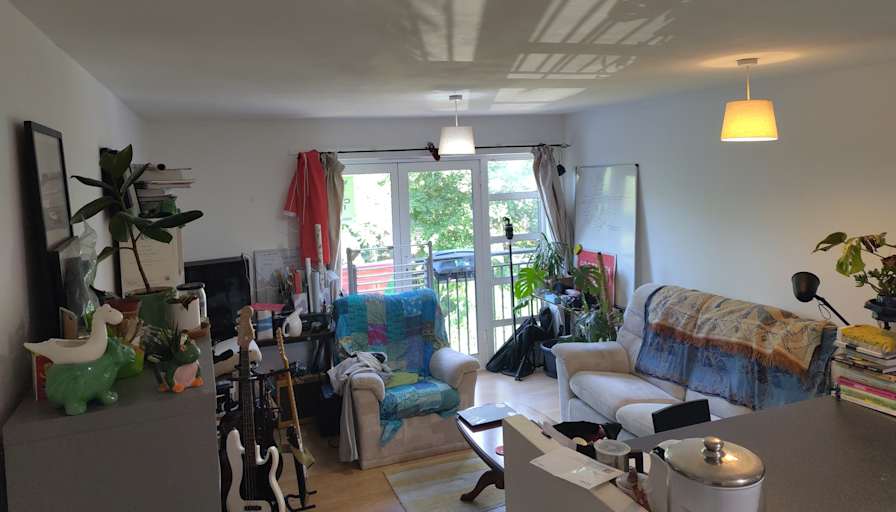 sam's room
