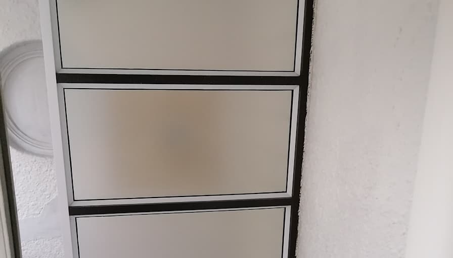 Ray's room