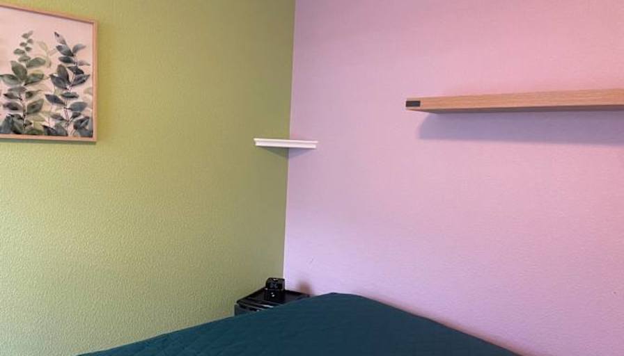 Cindi's room