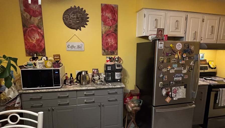Dayna's room