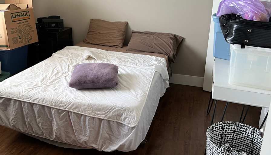 yousouf's room