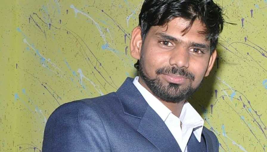 vineet kumar's room