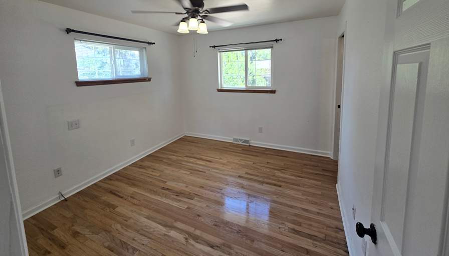 Dustin's room