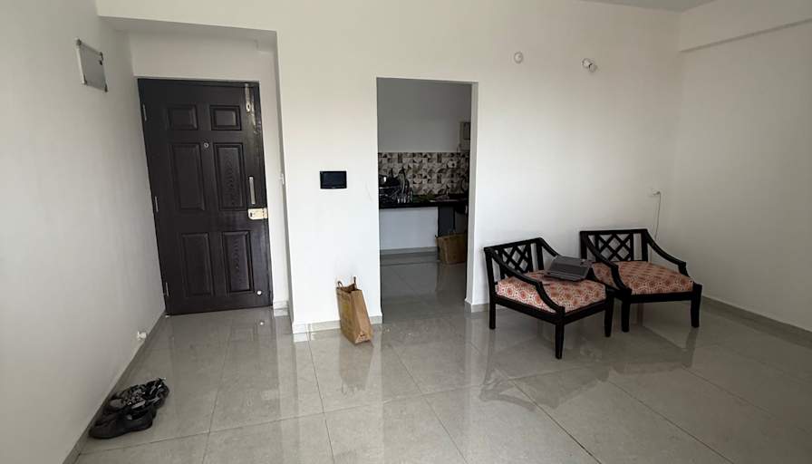 Dheeraj Khadapkar's room