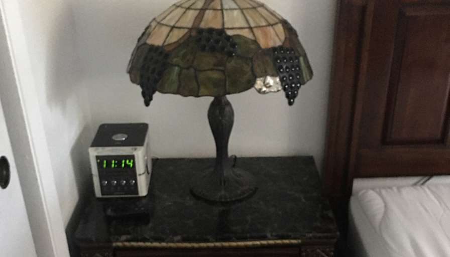 Lynne's room