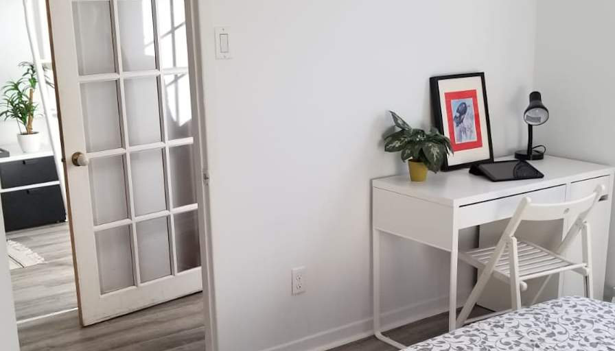 Lisa's room