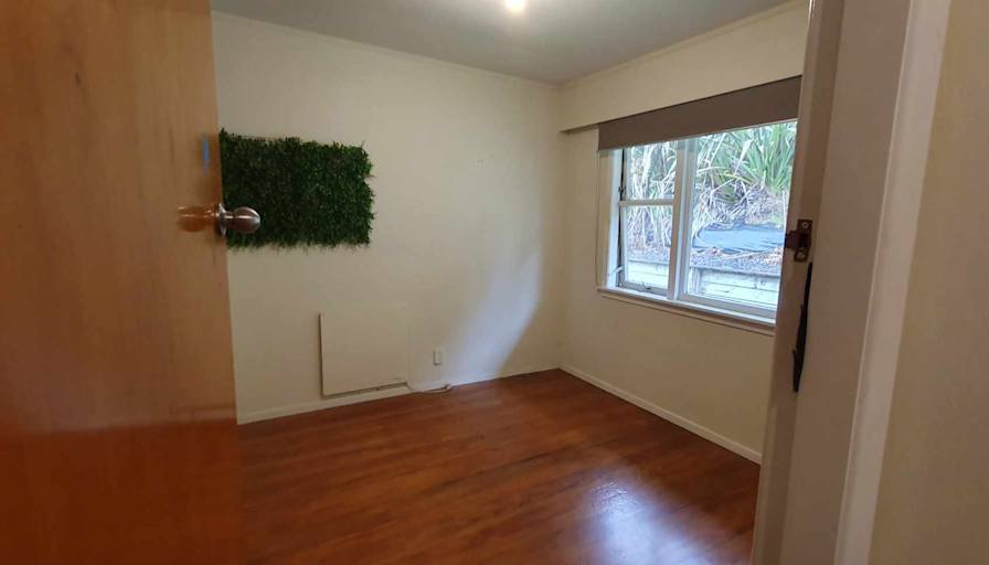 Victoria's room