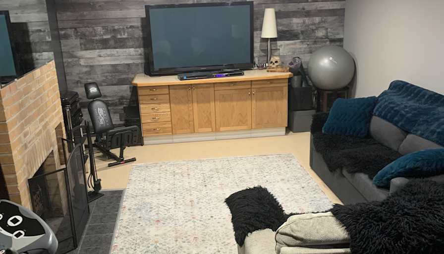 Tina's room