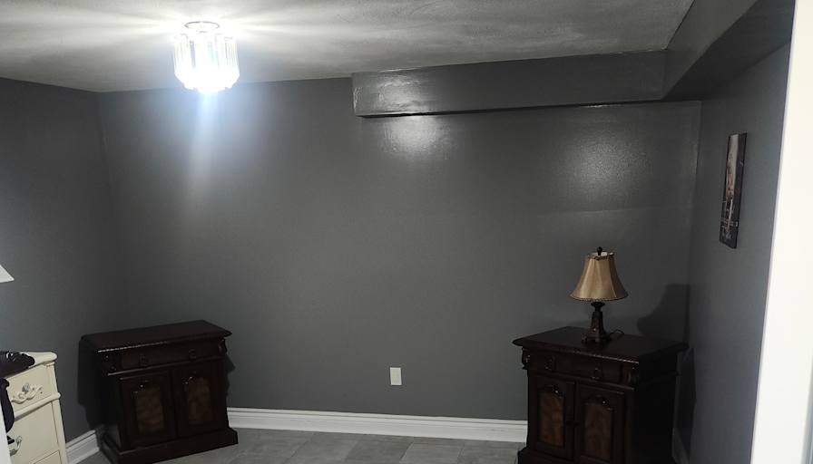 Pete Muzyka's room