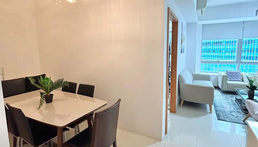 VVA EI's room