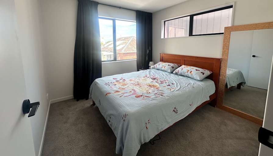 Lalini's room