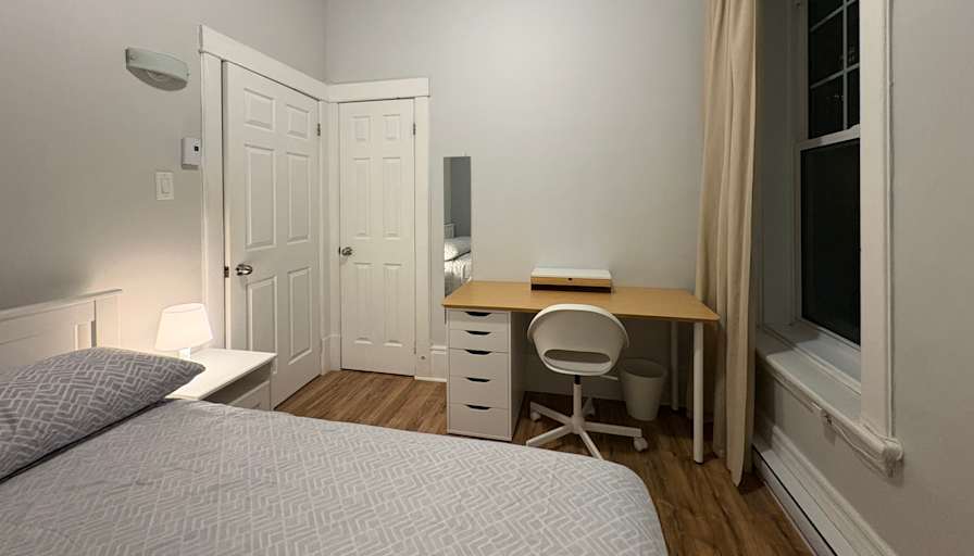 Valerie's room